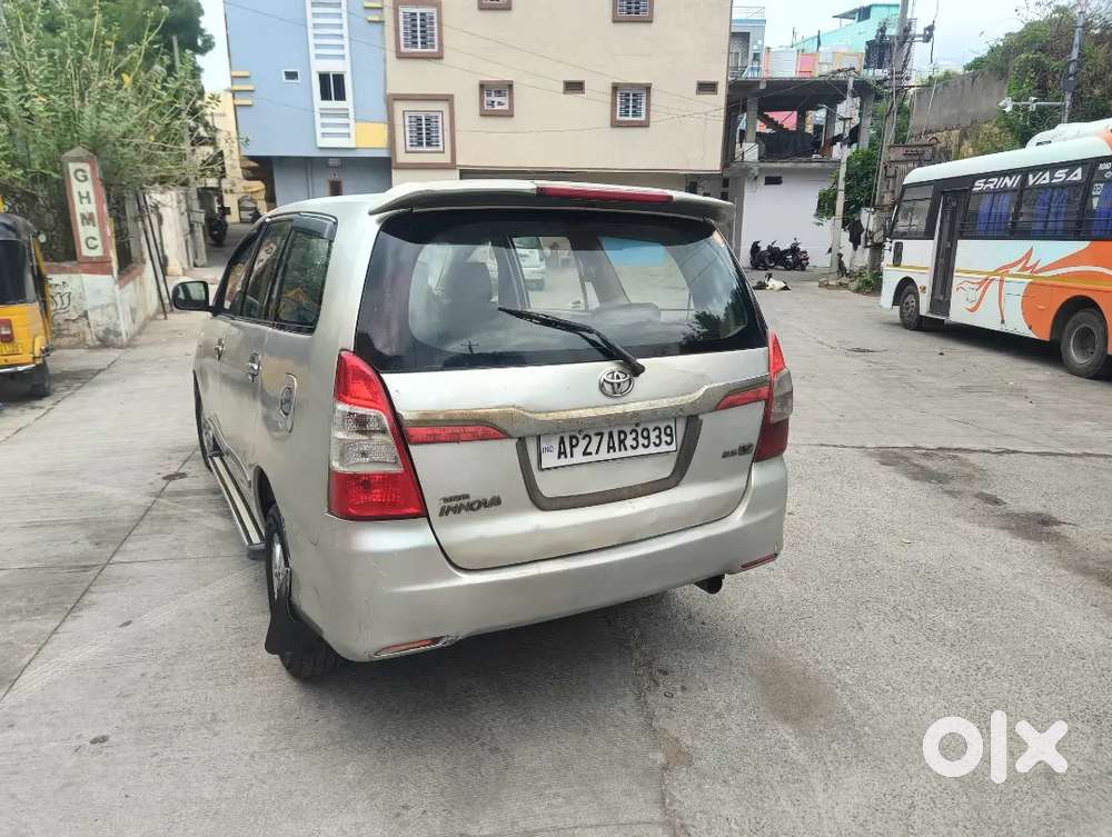Toyota Innova 2.5 2008 Family Used Vehicle