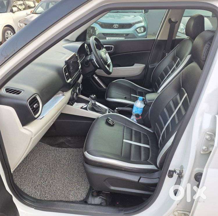 Hyundai Venue 1.0 Sx (o) Turbo Dct Dual Tone, 2024, Petrol