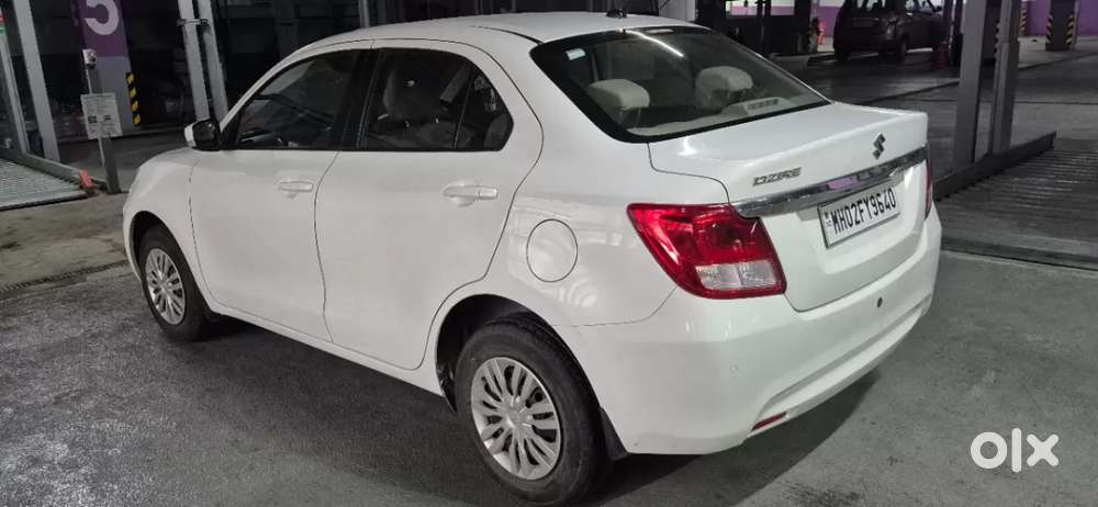 Maruti Suzuki Dzire Vxi Ags, 2023, Petrol