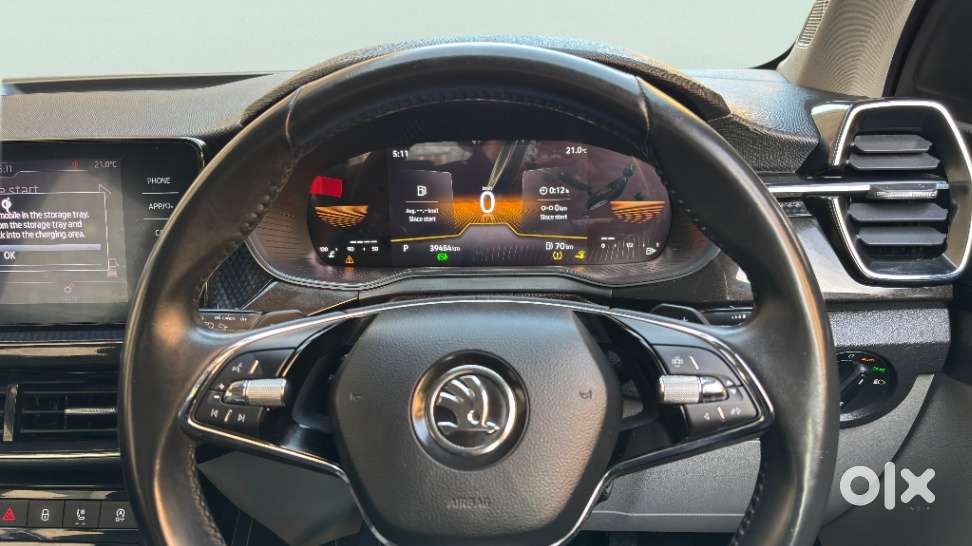 Skoda Kushaq 1.0 Tsi Style, 2023, Petrol