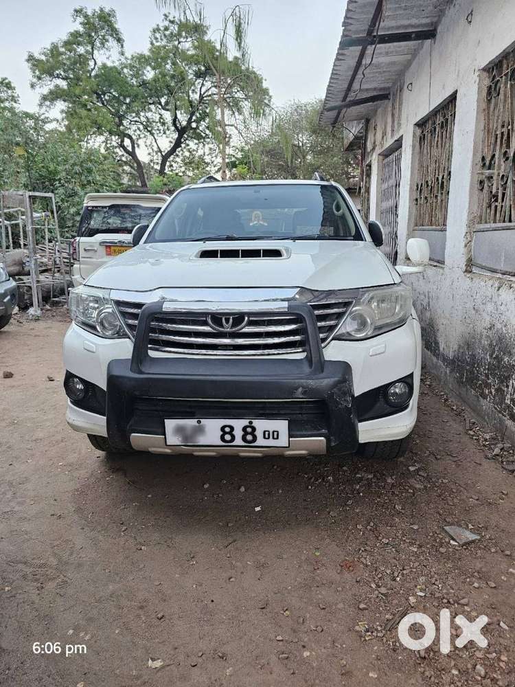 Toyota Fortuner 3.0 D-4d 2015 Diesel Well Maintained