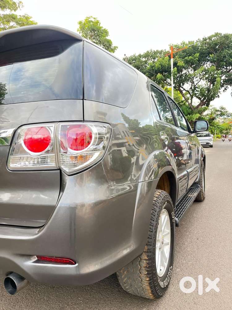 Toyota Fortuner 3.0 4x4 Manual, 2010, Diesel