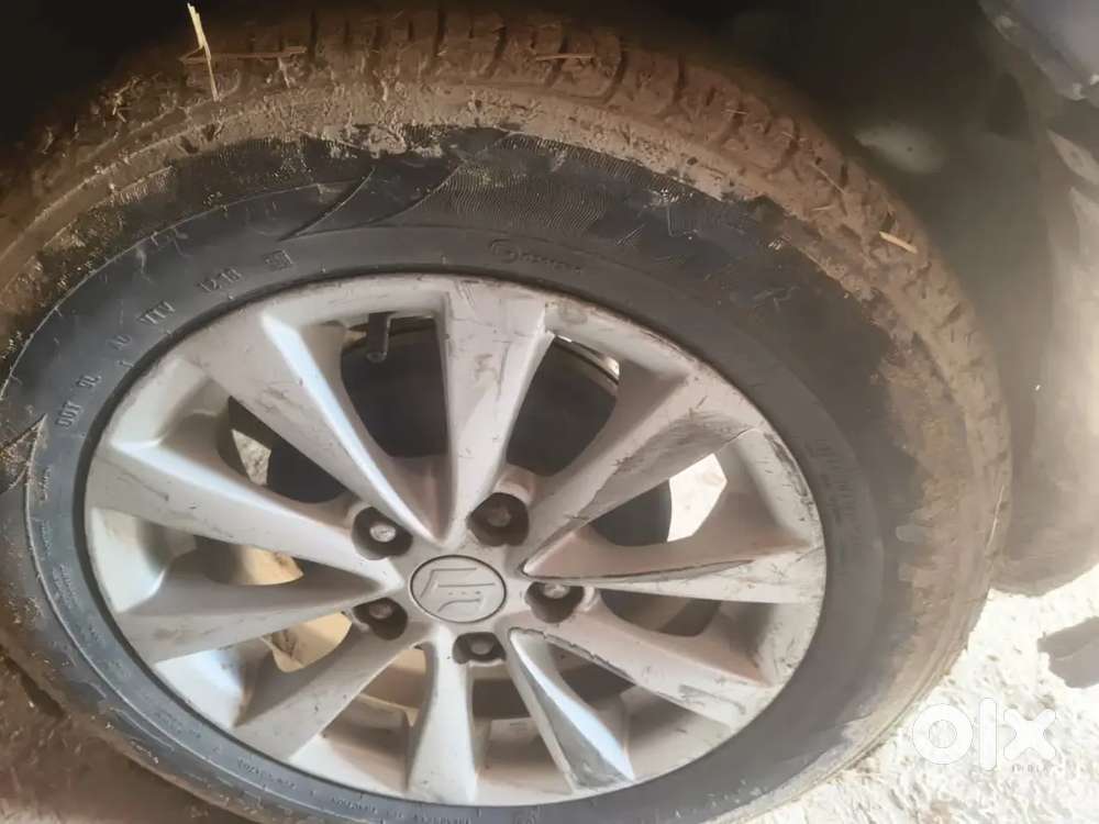 दूसरी गाड़ी लेनी है299000