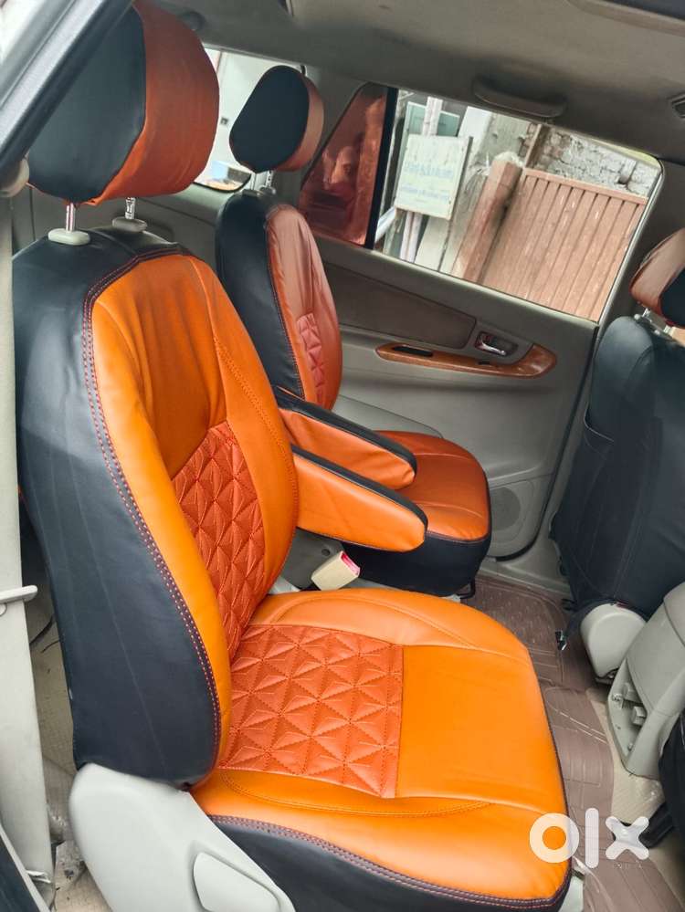 Toyota Innova 2004-2011 2.5 V Diesel 7-seater, 2011, Diesel