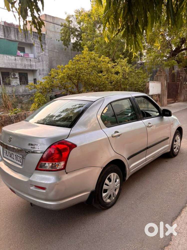 Maruti Suzuki Swift Dzire Vxi Optional, 2010, Petrol