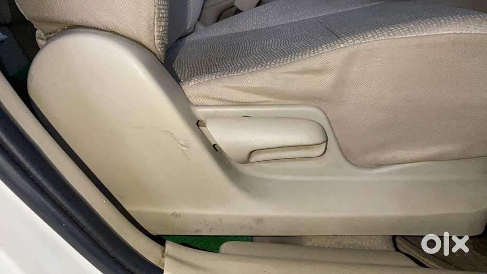 Maruti Suzuki Swift Dzire Vdi Bsiv, 2014, Diesel