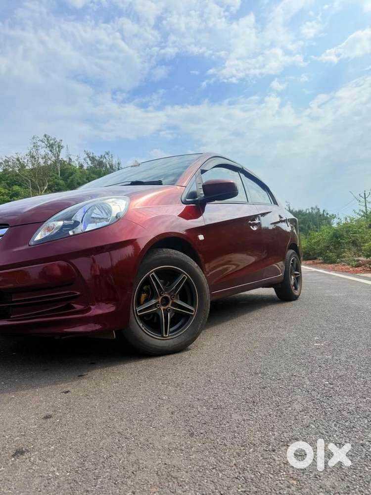 Honda Amaze Diesel 2013good Condition Excellent Milege