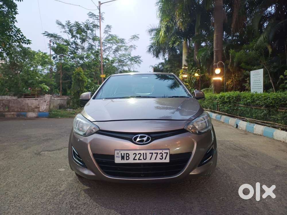 Hyundai I20 Petrol Cvt Magna Executive, 2013, Petrol