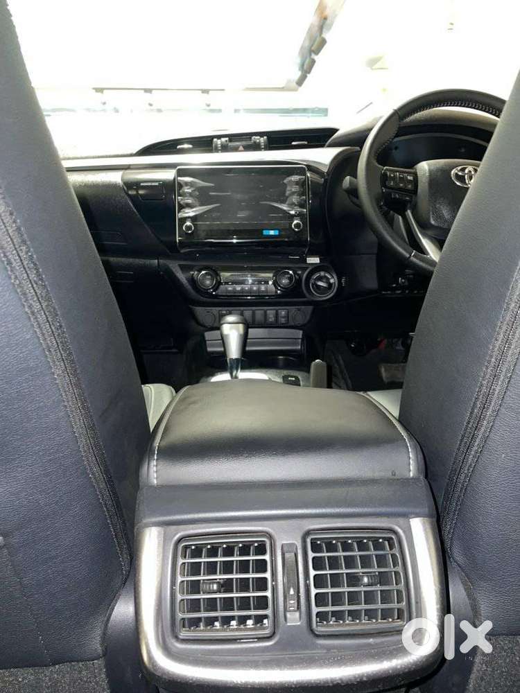 Toyota Hilux 2.8 High 4x4 At, 2025, Diesel