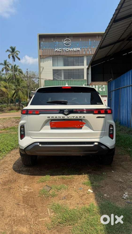 Maruti Suzuki Grand Vitara 2025 Hybrid Automatic Full Option