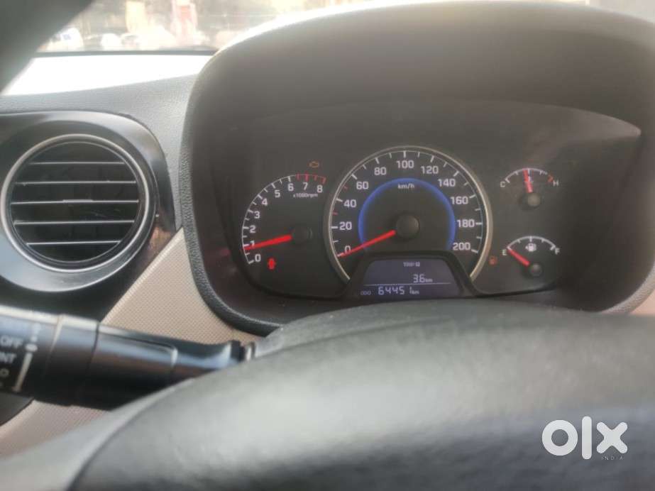 Maruti Suzuki Wagon R Vxi Amt Opt, 2016, Petrol