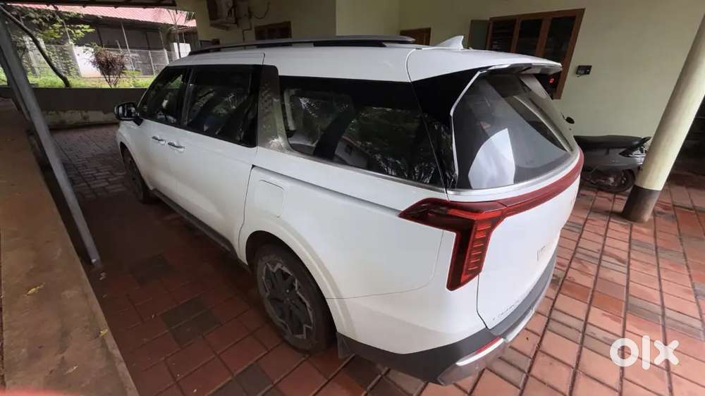 Kia Carnival Limousine 2025