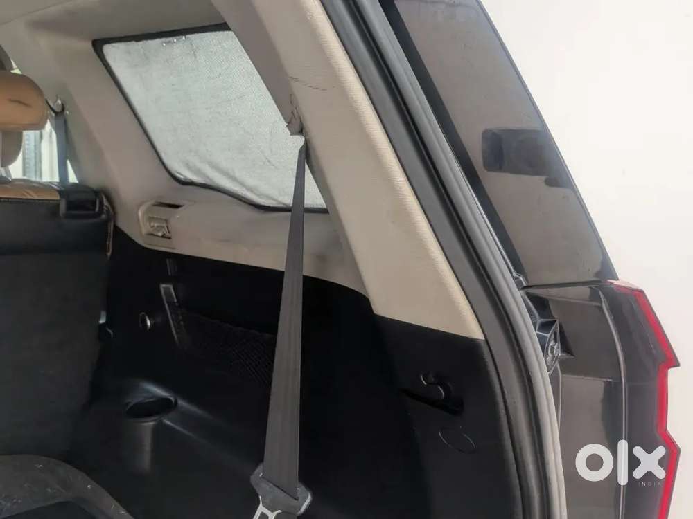 A Pristine Xuv 500 Single Handed Driven , Hr Number , Well Kept
