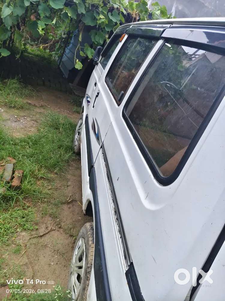 Maruti Suzuki Omni 8 2013 Cng