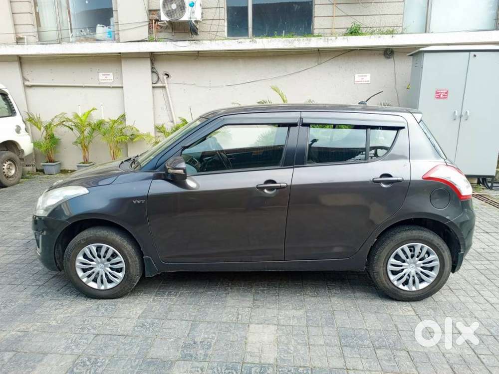 Maruti Suzuki Swift Vxi, 2015, Petrol