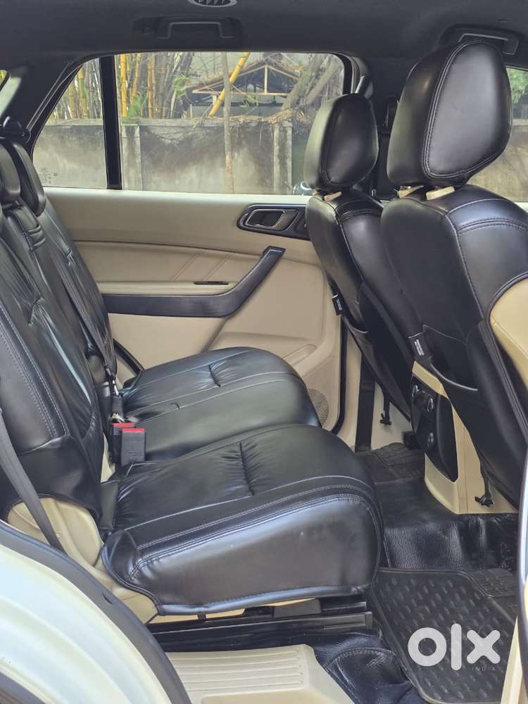 Ford Endeavour 2.2 Titanium At 4x2, 2017, Diesel