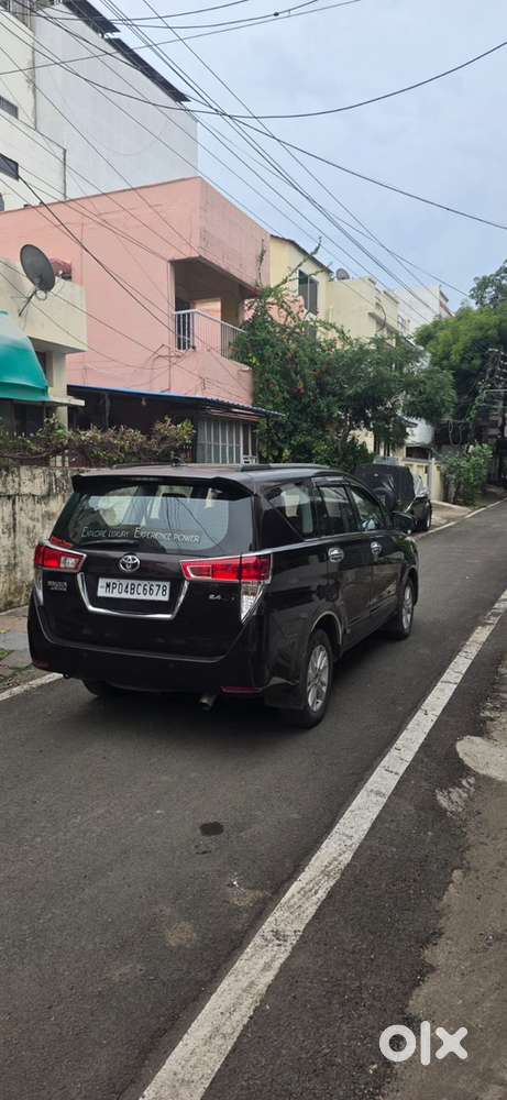 Toyota Innova Crysta 2019