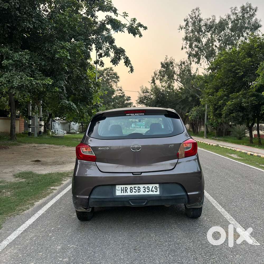 Tata Tiago 1.2 Revotron Xe Option, 2018, Petrol