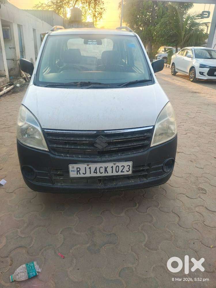 Cng Mileage 30+, Rc Valid Till 2029