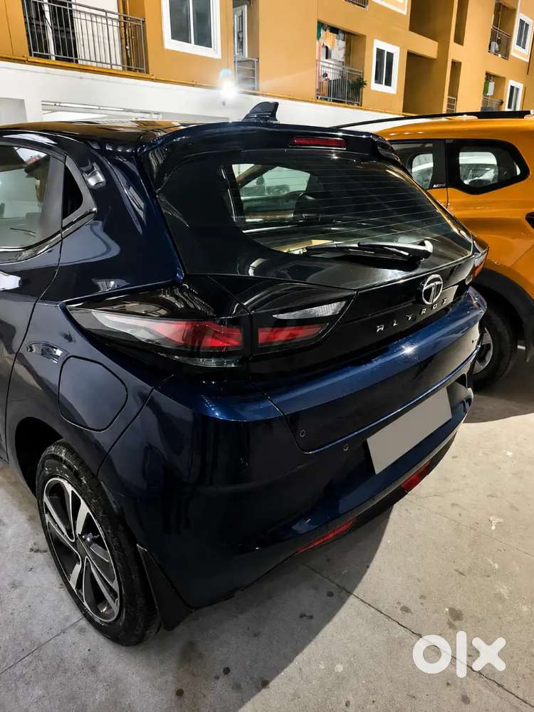 Tata Altroz 2023 Petrol Well Maintained