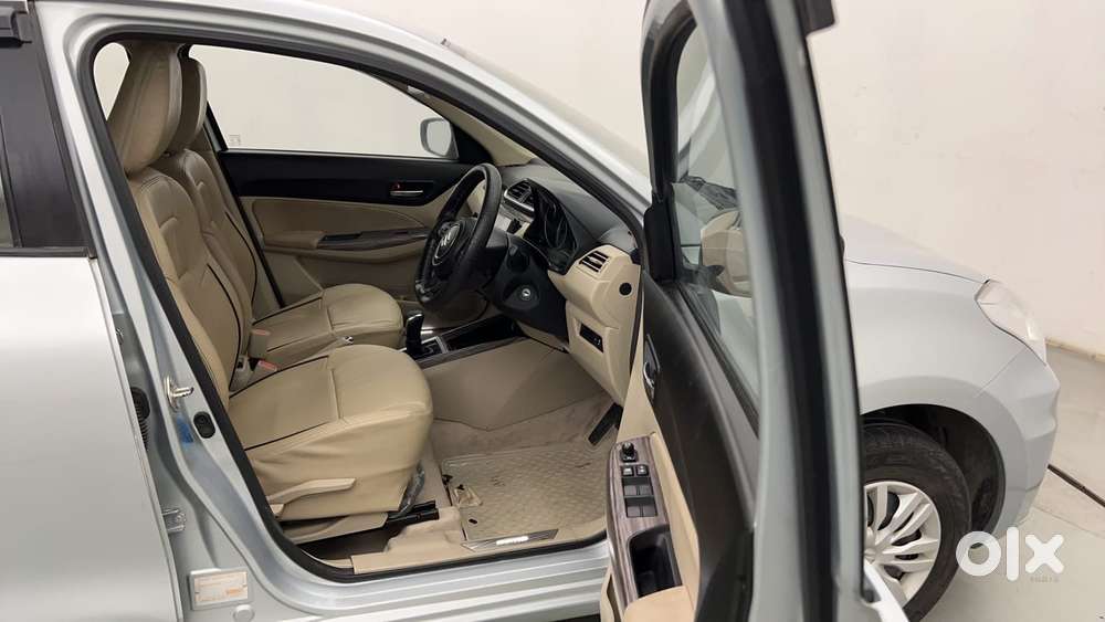 Maruti Suzuki Dzire Vxi Ags, 2024, Petrol