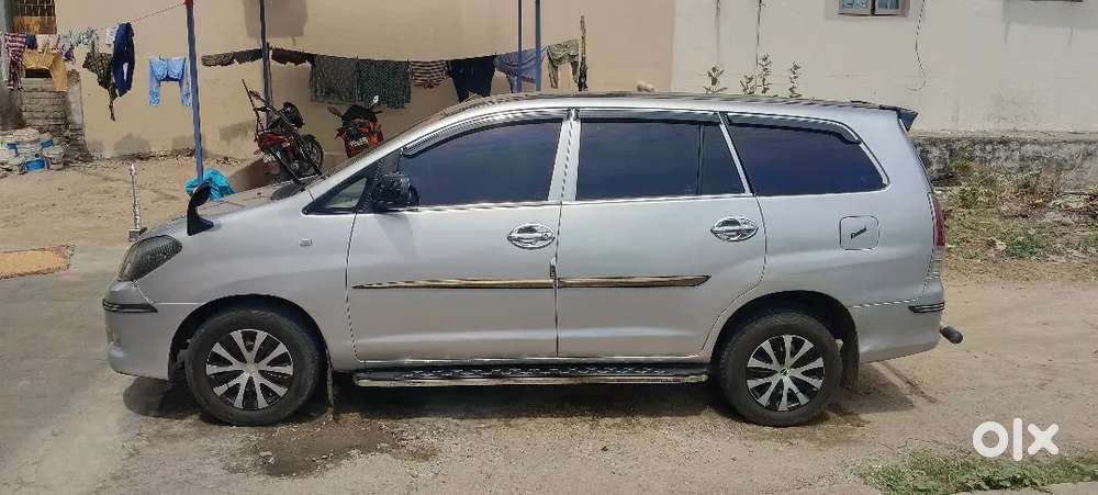 Toyota Innova Petrol Manual 2010