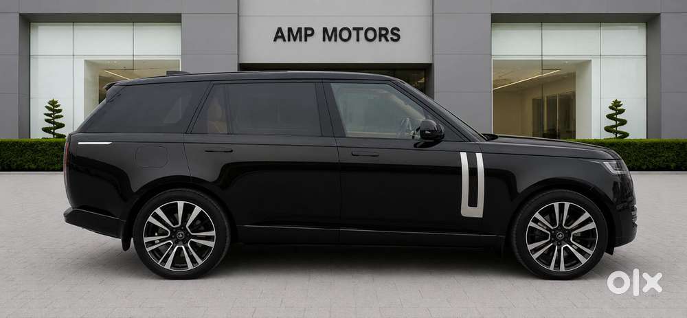 Land Rover Range Sv 4.4 Petrol, 2023, Petrol