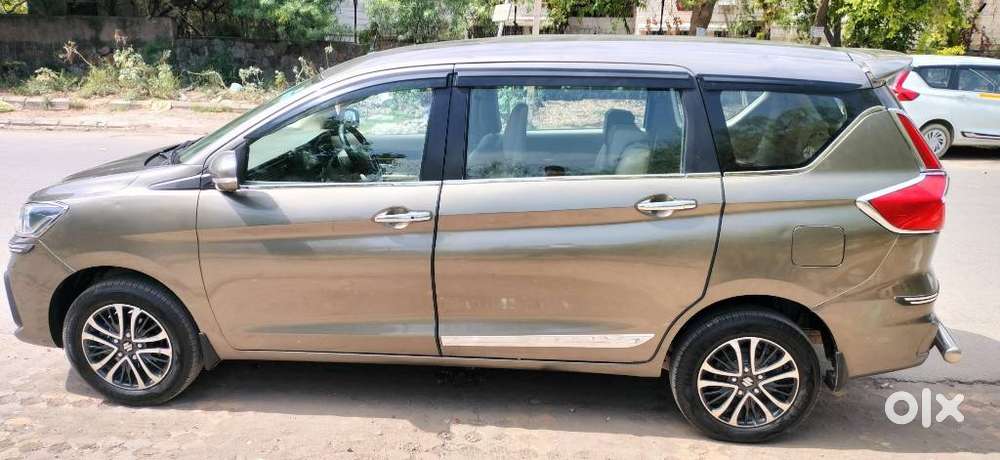 Maruti Suzuki Ertiga Zxi (o) Cng [2022-2023], 2023, Cng & Hybrids