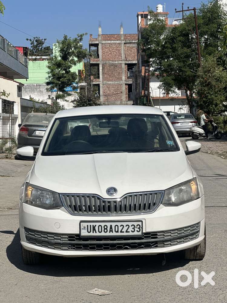 Skoda Rapid 1.6 Mpi Ambition, 2018, Petrol