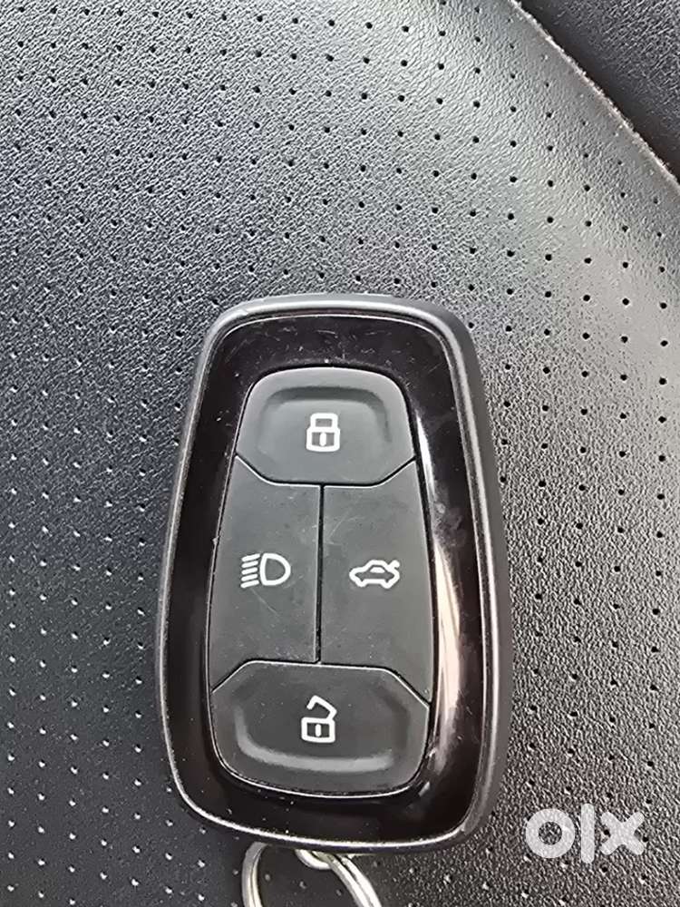 Tata Nexon 1.2 Revotron Xza Plus Hs Dark Edition, 2022, Petrol