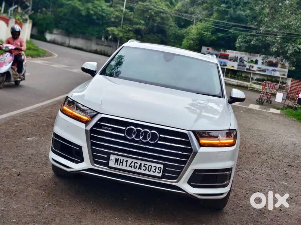 Excellent Condition Audi Q7 Diesel 2017 Top Model At 1999000 Only