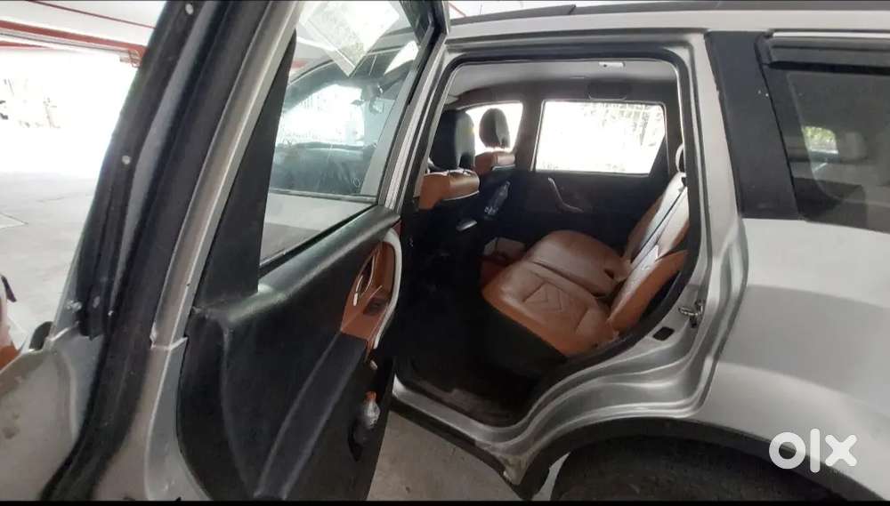 Mahindra Xuv500 2014 Car
