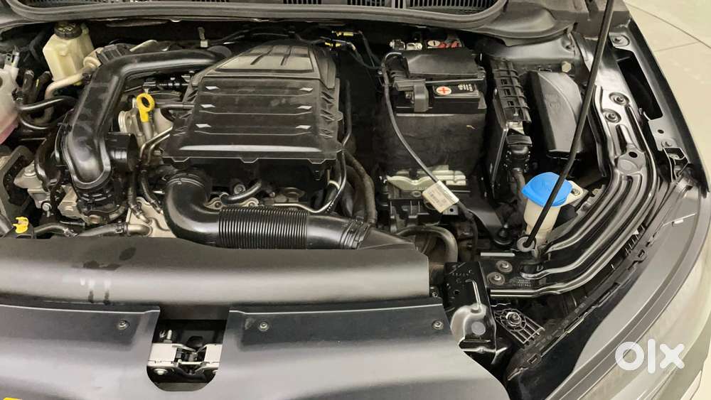 Skoda Slavia Ambition 1.0l Tsi Mt, 2022, Petrol
