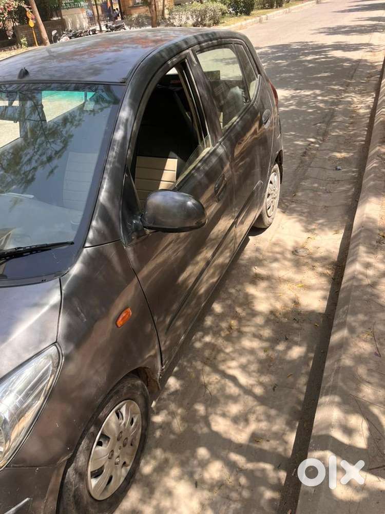 Hyundai I10 2013 Petrol 88000 Km Driven