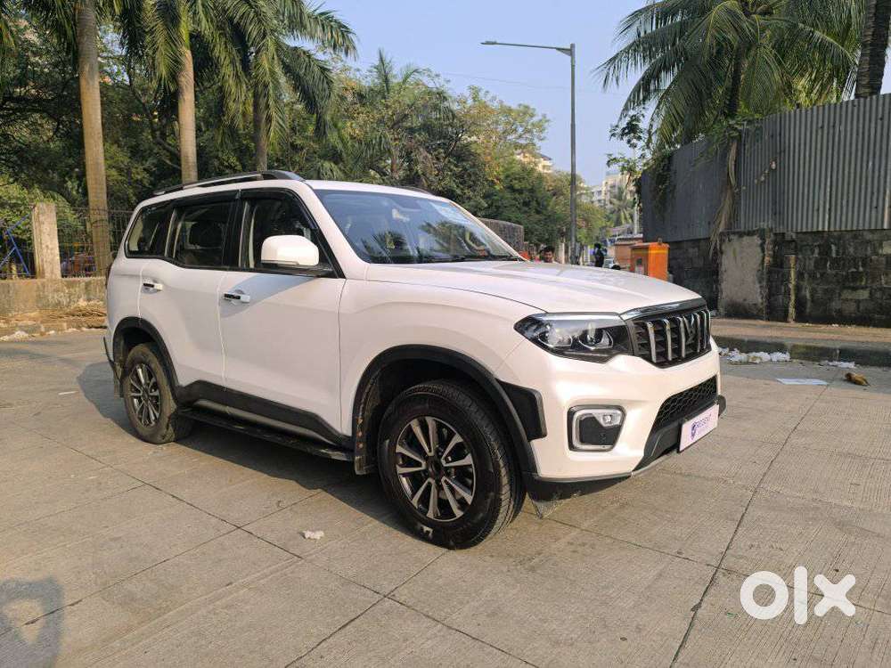 Mahindra Scorpio N Z8 Petrol At 7 Str, 2024, Petrol