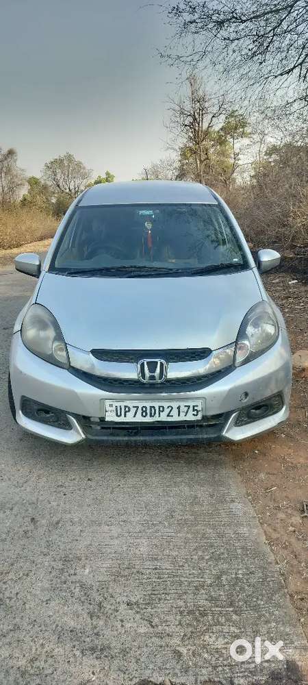 Honda Mobilio 2014 Diesel 80000 Km Driven