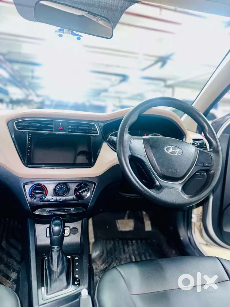 Hyundai Elite I20 1.2magna Executive At, 2018, Petrol