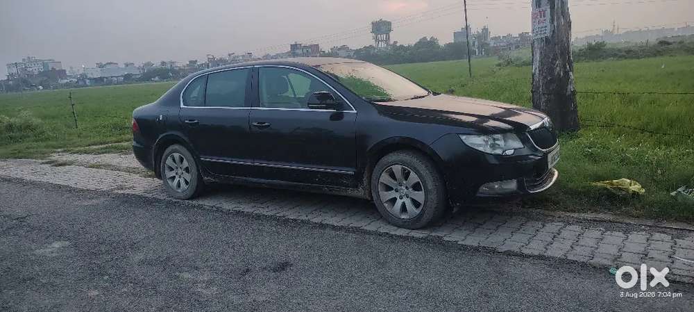 Skoda Superb Elegance 2013 Diesel