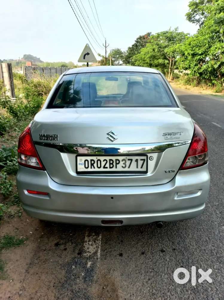 Maruti Suzuki Swift Dzire 2011
