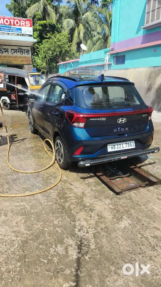 Hyundai I10 Sportz Petrol 2022 Variant