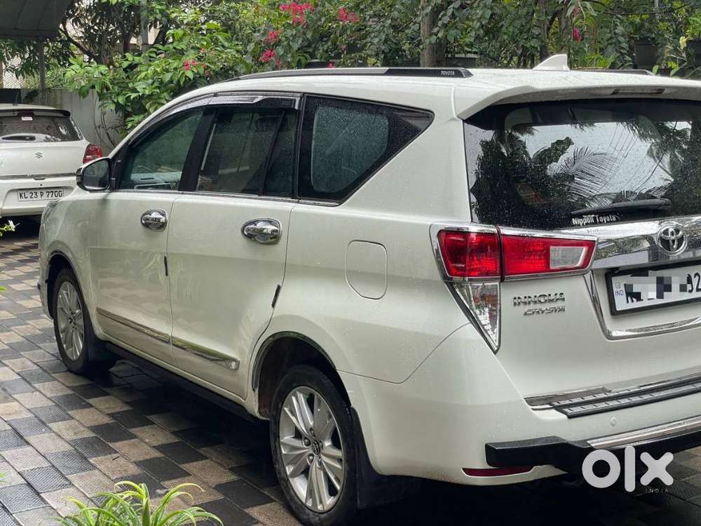 Toyota Innova Crysta 2.8 Zx At 7 Seater, 2018, Diesel
