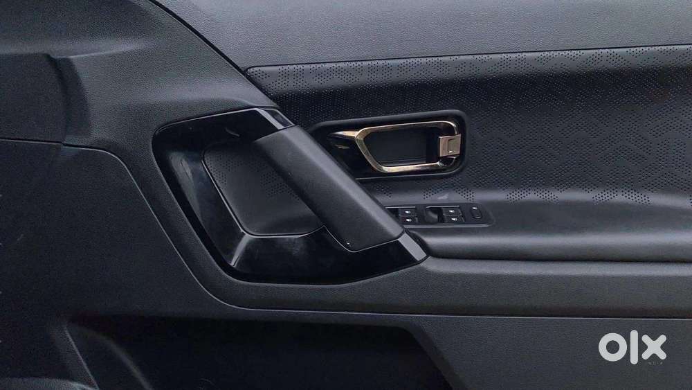 Tata Harrier Fearless Plus Dark Edition At, 2022, Diesel