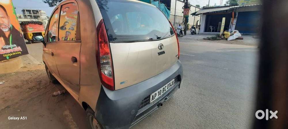 Tata Nano Xe, 2012, Petrol