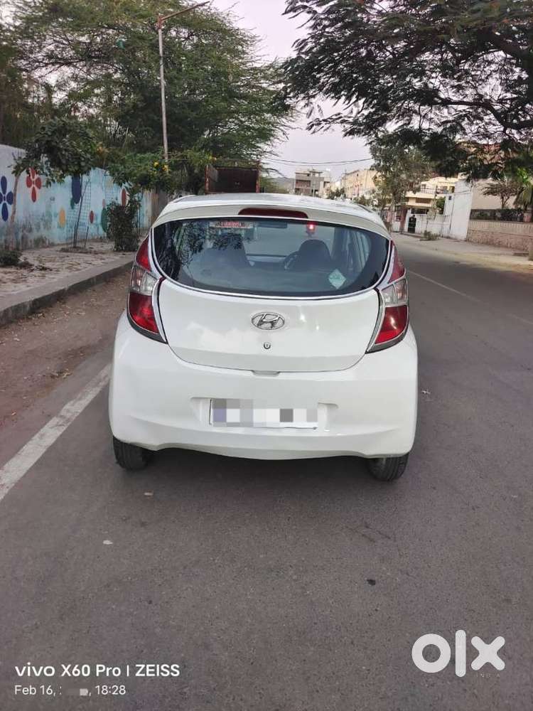 Hyundai Eon Era, 2015, Petrol