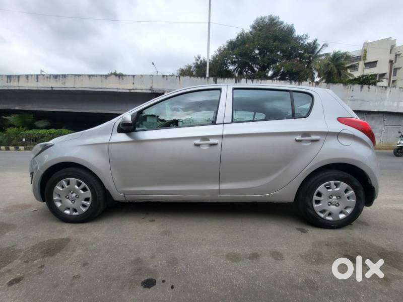 Hyundai I20 Magna 1.2 Mt, 2012, Petrol