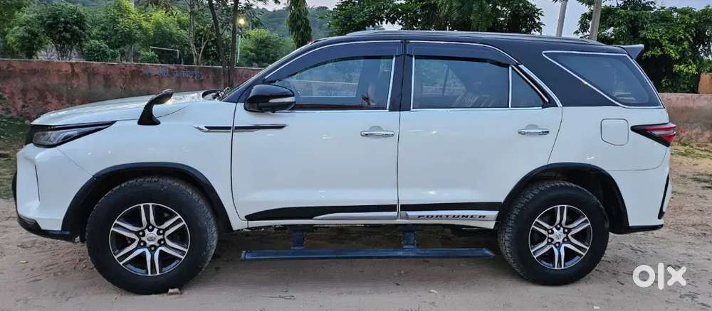 Toyota Fortuner Lagender Converted