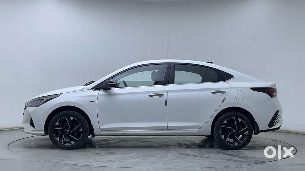 Hyundai Verna 1.0 Sx (o) Turbo Gdi Dct, 2022, Petrol