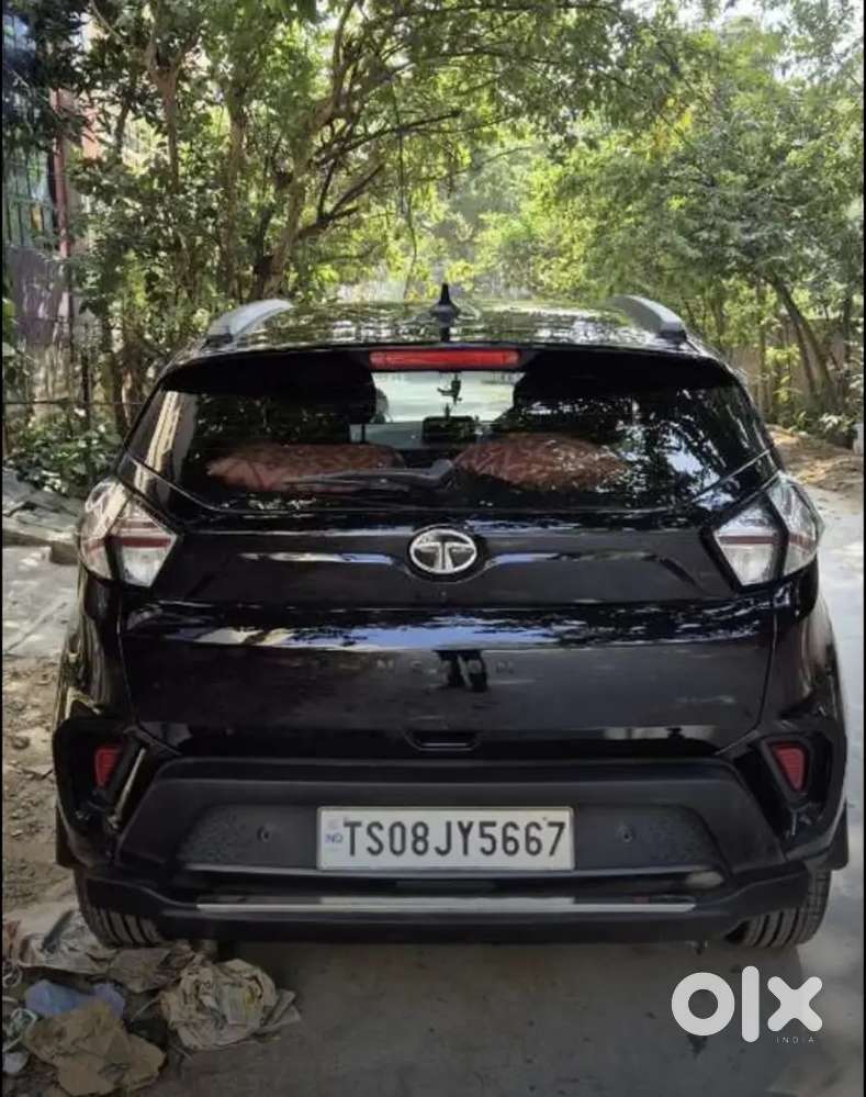 Tata Nexon Xza+ Automatic  Atlas Black  Well Maintained