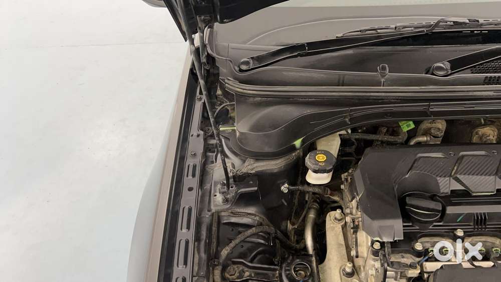 Hyundai Verna 1.5 Sx Petrol Mt, 2023, Petrol