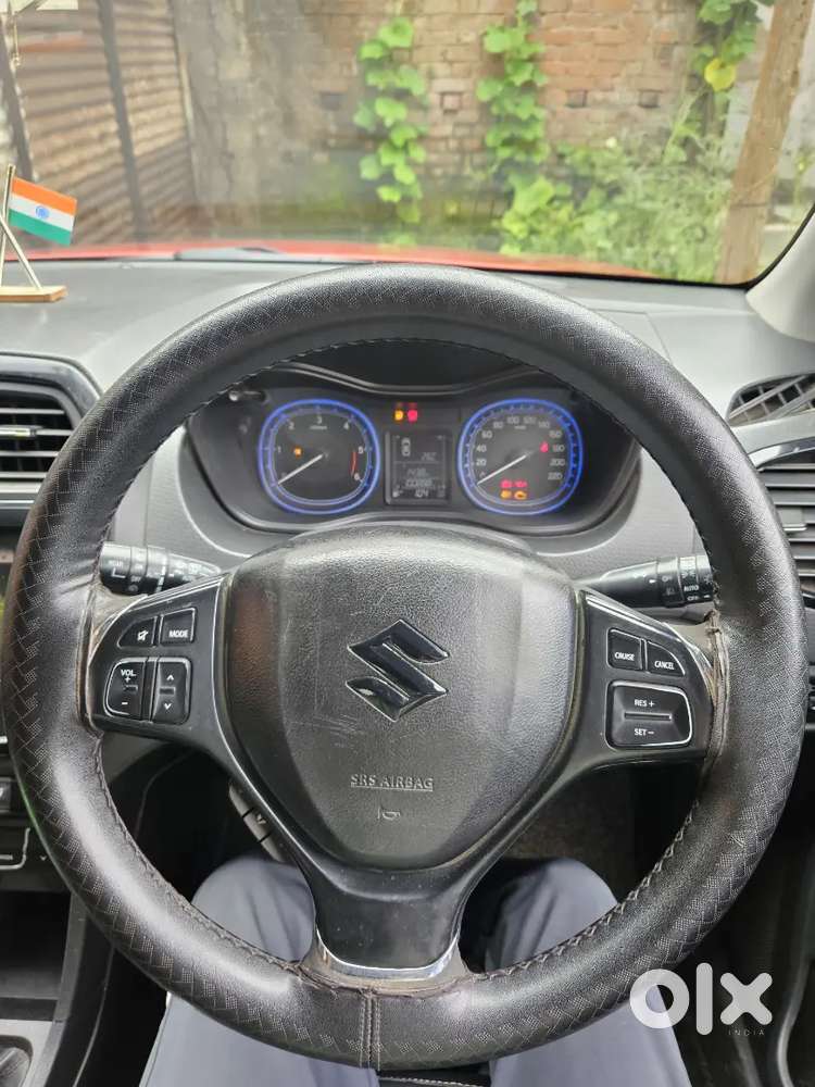 Maruti Suzuki Vitara Brezza Zdi+ Dual Tone 2017